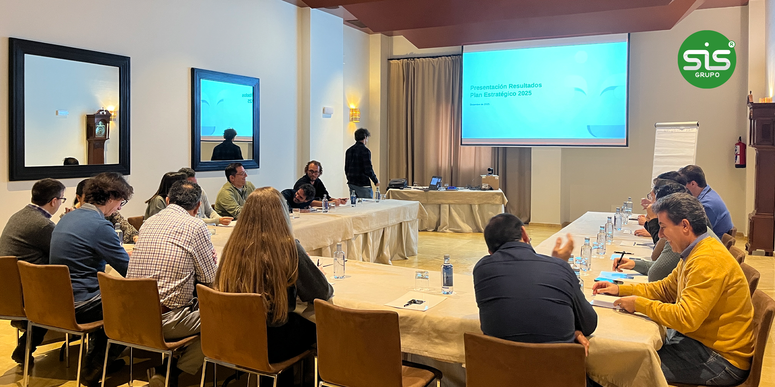 Balance Anual: Agradecimiento y Reunión de Empresa 2025