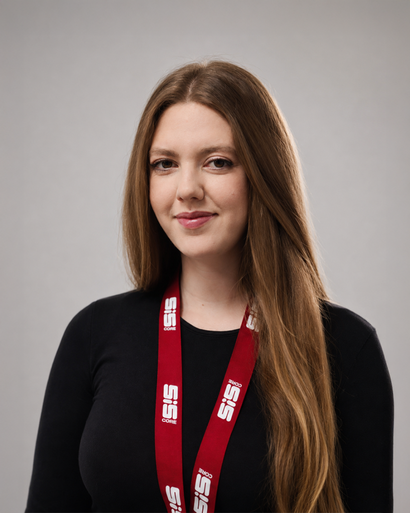 ELENA LÓPEZ - ADMINISTRACIÓN
